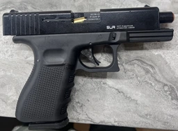 Стартовый пистолет Glock 17, SUR G17 black (ANSAR BRT) с дополнительным магазином, Сигнальный под холостой патрон 9мм, Шумовой фото от покупателей 2
