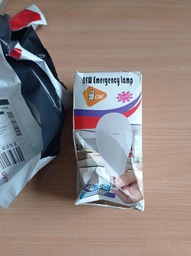 LED Лампа 30W аккумуляторная аварийная (цоколь E27 / 30W / 4W от АКБ (3*18650 сменные) / до 6 часов / 6800K) FA-6933 фото от покупателей 1