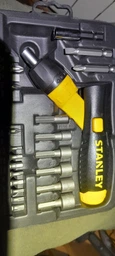 Отвертка Stanley Pistol Grip Ratchet реверсивная 22 насадки (0-63-022)