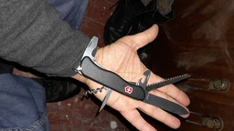 Складной нож Victorinox Forester 0.8363