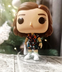 Фигурка Funko Pop! Stranger Things 3 Eleven Mall Outfit 9 см (889698385367) фото от покупателей 1