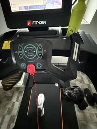 Беговая дорожка Fit-On Run Me 15.6" LСD Wi-Fi (4333-0001) фото от покупателей 2