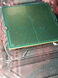 Центральний процесор AMD Ryzen 7 7800X3D 8C/16T 4.2/5.0GHz Boost 96Mb Radeon Graphics AM5 120W w/o cooler TRAY фото від покупців 11