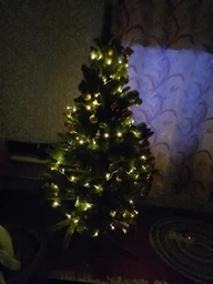 Штучна Ялинка Royal Tree RT-2-1 Різдвяна 140 см зелена