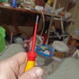 Отвёртка 1000V PlusMinus (Sl и PZ) - Knipex 98 25 01 SLS