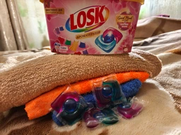 Капсули для прання Losk Power Caps Color Ароматерапія Ефірні олії та аромат Малазійської квітки 22 шт. (9000101802467) (247910)