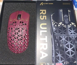 Ігрова Мишка ATTACK SHARK R5 ULTRA White Карбоновий Корпус Бездротова Трирежимна 2.4G/Bluetooth/Кабель, 8000Hz, PAW3950MAX, 42000 DPI, 39 грам Ультралегка фото від покупців 7