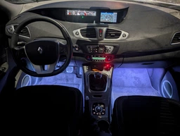 Автомобільна RGB підсвітка Bluetooth в салон автомобіля з мікрофоном для килимків + світломузика управління з телефону фото від покупців 3