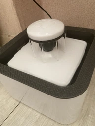 Поилка для животных Pet Water FOUNTAIN фото от покупателей 2
