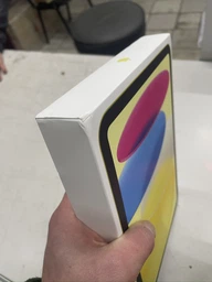 Планшет Apple iPad 11" 2025 Wi-Fi 256GB Blue (MD4H4TY/A) фото от покупателей 1
