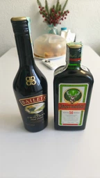 Ликер Jägermeister 0.5 л 35% (4067700015549_4067700014566) фото от покупателей 8