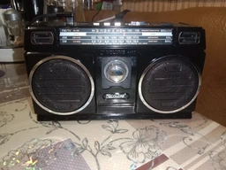 Портативный радиоприемник AM/FM/SW и MP3 работа от сети и аккумулятора с USB, SD, MICRO SD ретро радио колонка серый фото от покупателей 4