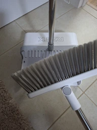 Набор для уборки RZTK Clean Set щетка-метла + совок фото от покупателей 9
