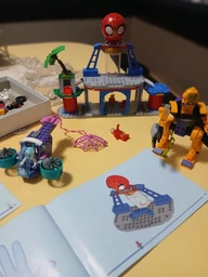 LEGO Marvel Штаб-квартира команды Spidey Web Spinner (10794) фото от покупателей 2