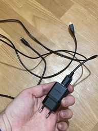 Зарядное сетевое устройство Baseus Palm 20W Type-C+USB с функцией быстрой зарядки QC3.0+PD3.0 (P10111608113-00) Black фото от покупателей 3