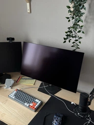 Монитор 27" Gigabyte MO27Q28G Gaming Monitor / 27" 2560x1440 (2K QHD) WOLED / 280 Гц / 0.03 мс / 10 bit / 1500 кд/м² / DisplayHDR 500 True Black фото от покупателей 4