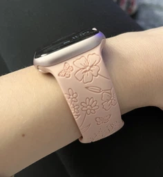 Силиконовый ремешок для Apple Watch всех серий размером 42/44/45/49 мм черный фото от покупателей 2