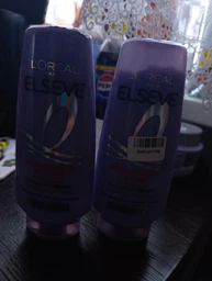 Кондиционер-филлер L'Oreal Paris Elseve Hyaluron Plump для волос, нуждающихся в увлажнении и объеме 200 мл (3600524029746​​)