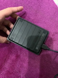 Зовнішній жорсткий диск Western Digital 2.0TB WD P10 Game Drive (WDBA2W0020BBK-WES1) фото від покупців 4