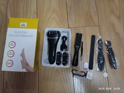 Электрическая роликовая пилка пемза для ног и пяток аккумуляторная Electric Callus Remover с LCD дисплеем и функцией самоочистки + большой комплект по уходу за ногами фото от покупателей 8