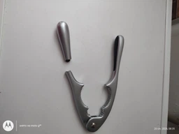 Орехокол ручной щипцы для всех видов орехов универсальные стальные BRS Silver фото от покупателей 1