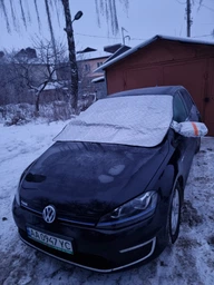 Універсальний автомобільний чохол для захисту від снігу, дощу і сонця (158x115 см)