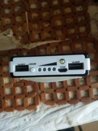 Набір для складання Power BANK під 5x18650 акумулятори із сонячною панеллю та світлодіодним світильником (без АКБ) фото від покупців 5