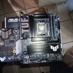 Материнская плата ASUS TUF GAMING X870-PLUS WIFI sAM5 X870 4xDDR5 M.2 HDMI WiFi BT ATX фото от покупателей 2