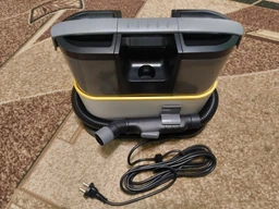 Пылесос моющий Karcher SE 2 Spot Care (1.081-420.0) с насадкой для очищения обуви фото от покупателей 2