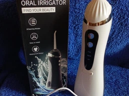 Ирригатор для полости рта 200 мл беспроводной аккумуляторный Oral Irrigator, портативный с 3 режимами работы и 4 сменными насадками для ухода за зубами, деснами и брекетами Белый, RGL-137-White фото от покупателей 17