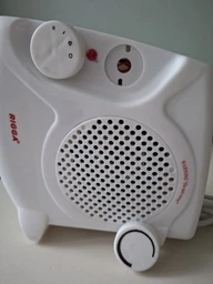 Тепловентилятор електричний Vitals HR077 2000Вт дуйчик на три температурні режими із захистом від перегріву