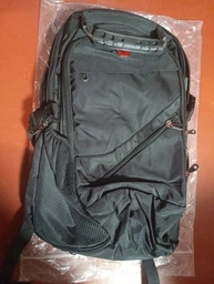 Туристический Рюкзак, SwissGear 8810, для ноутбука. с выходом под наушники. Черный фото от покупателей 1