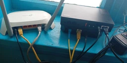 Бесперебойник для роутера UPS 5V, 9V, 12V 10400mAh Павербанк для роутера Wi-Fi (интернета) Черный