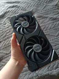 Видеокарта ASUS DUAL RX 7600 EVO OC 8G фото от покупателей 6