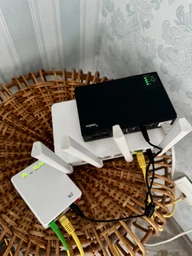 Бесперебойник (UPS) для WI-Fi роутера 10400 maH поддерживает 5/9/12V до 10 часов автономной работы