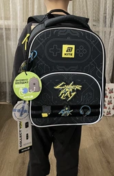 Рюкзак шкільний каркасний Kite Education Кібер K25-556M-2