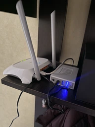 Mini Ups бесперебойник для wi fi роутера 10400 mah юпс повербанк с автопереключением Model 103A мини упс источник безперебойного питания сетевого оборудования интернет вай фай без света powerbank ибп повышающий dc 9v и 12v белый фото от покупателей 13