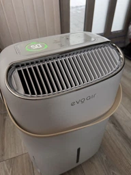 Осушитель воздуха evoair NovaDry 12 Smart, 30 м², ионизация воздуха, УФ - обеззараживание, осушение до 12л/24 ч, резервуар 2.5 л, умный контроль влажности воздуха, мобильное приложение, White - Crem фото от покупателей 12