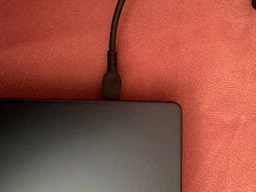 Ноутбук Lenovo IdeaPad Slim 5 14ARP10 (83HT003FRA) фото від покупців 1