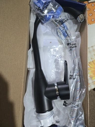 Смеситель для кухни черный пластиковый, гибкая подводка в комплекте Brinex 35B007/SW40
