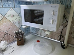 Мікрохвильова піч Panasonic NN-SM221WZUE фото від покупців 18