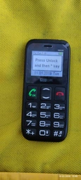Мобільний телефон Maxcom Comfort MM426 Black UA