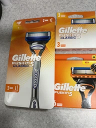 Станок для бритья мужской (Бритва) Gillette Fusion5 и 11 сменных картриджей (кассет) Fusion 5