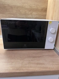 Микроволновка Electrolux EMZ421MMK 1000 Вт черная 4824225 фото от покупателей 12