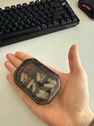 Влагозащитная пластиковая таблетница для лекарств на 6 отделений Pill Case органайзер - контейнер для витаминов и таблеток, 9.2х6.2х2.5 см, зеленая (100711780)
