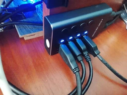 USB HUB 3.0 c дополнительным питанием, 4 USB порта - USB-хаб с блоком питания 12V3A(36W), алюминиевый корпус (700171) фото от покупателей 2