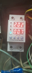 Реле контролю напруги та струму на DIN-рейку з дисплеєм Deyric AVP-63
