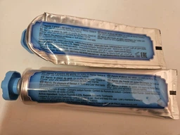 Зубна паста Морська М'ята з фтором Marvis Aquatic Mint 25ml фото від покупців 1