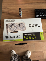 Видеокарта Asus Nvidia GeForce RTX 5060 DUAL OC WHITE 8GB (DUAL-RTX5060-O8G-WHITE) фото от покупателей 6