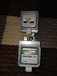 Магнетрон для микроволновой печи Samsung OM75P31 подключение 90° 80x95 мм